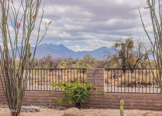 Property at 2740 E Ponce Ct, Green Valley, AZ 85614, 2 beds, 2 baths
