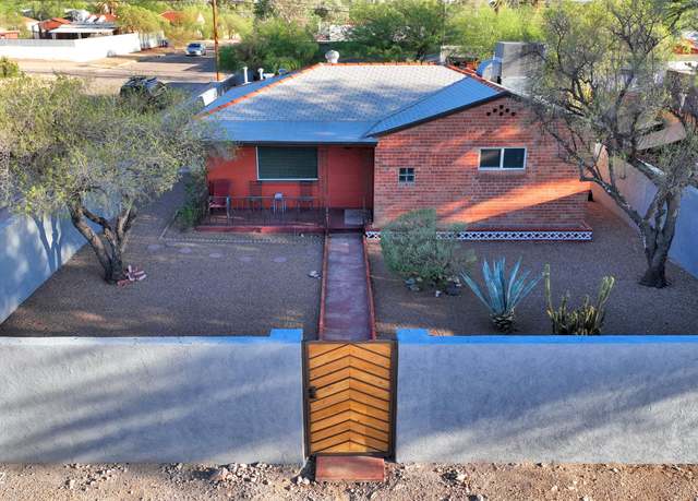 Property at 1646 E Copper St, Tucson, AZ 85719, 2 beds, 1 bath
