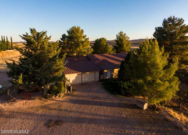 Property at 7 Javelina Ct, Sonoita, AZ 85637, 4 beds, 2 baths