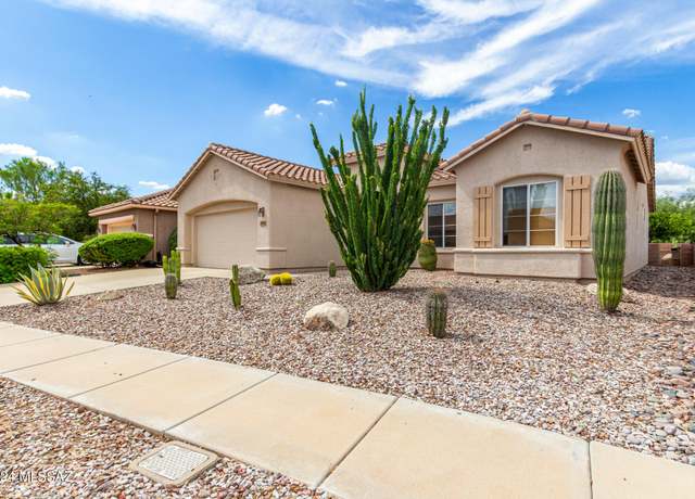 Property at 7904 W Wandering Spring Way, Tucson, AZ 85743, 3 beds, 2 baths