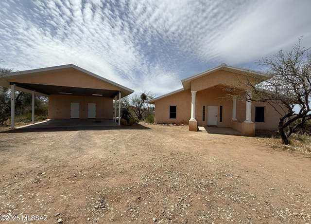 Property at 971 N Solar Dr, Vail, AZ 85641, 3 beds, 2 baths