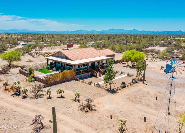 Property at 34695 E Redtail Dr, Marana, AZ 85658, 2 beds, 2 baths