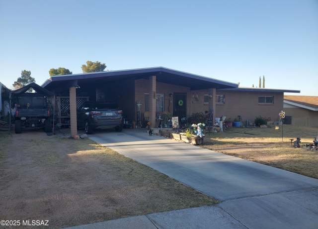 Property at 107 E Avenue H, San Manuel, AZ 85631, 3 beds, 2 baths