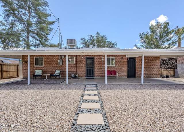 Property at 4825 E Hawthorne St, Tucson, AZ 85711, 2 beds, 1 bath
