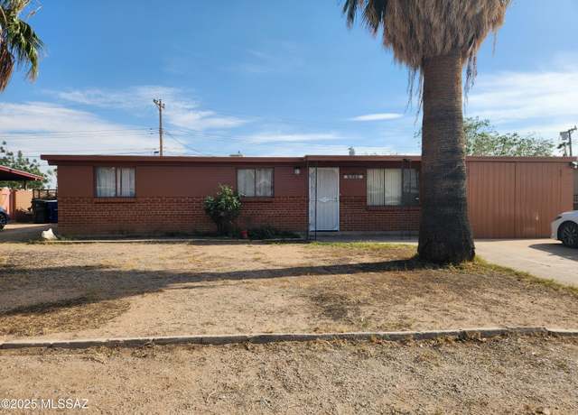 Property at 5350 E 26th St, Tucson, AZ 85711, 4 beds, 1.5 baths