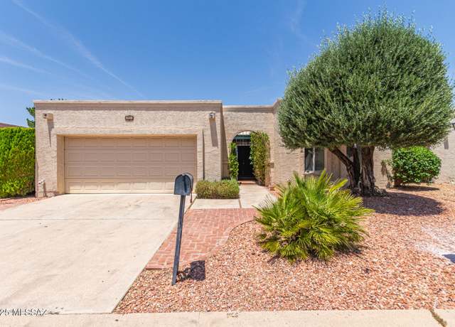 Property at 8035 N Casas Carmen, Tucson, AZ 85742, 2 beds, 2 baths