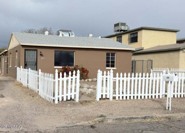 Property at 433 E Linden St, Tucson, AZ 85705, 3 beds, 2 baths