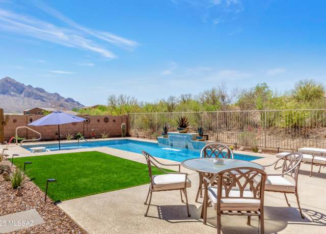 Property at 11785 N Silverscape Dr, Oro Valley, AZ 85737, 5 beds, 4 baths