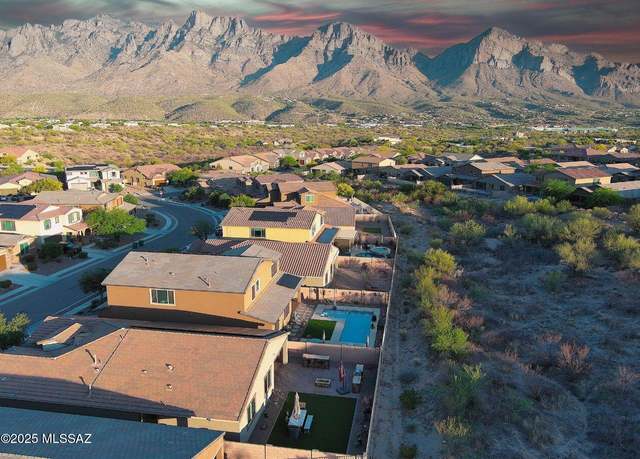 Property at 11785 N Silverscape Dr, Oro Valley, AZ 85737, 5 beds, 4 baths