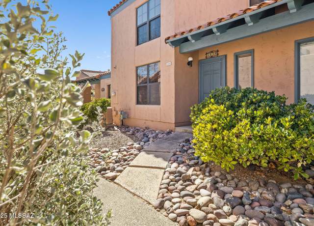 Property at 5352 N Calle Del Rocio, Tucson, AZ 85750, 2 beds, 2 baths