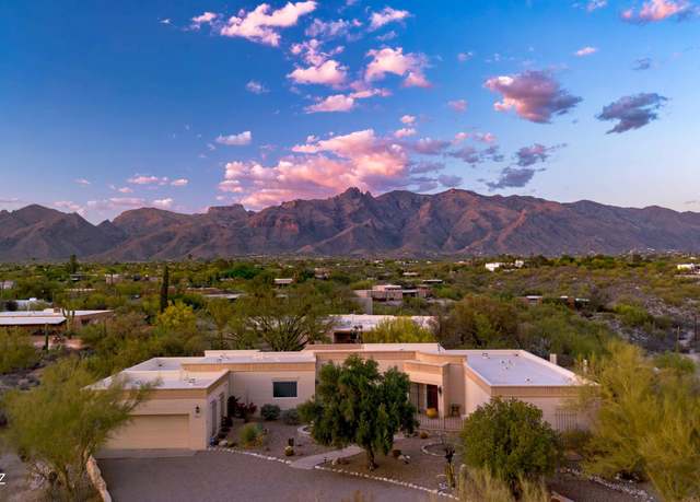 Property at 1621 E Entrada Tercera, Tucson, AZ 85718, 3 beds, 3.5 baths