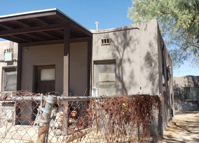 Property at 3667 S 8th Ave, Tucson, AZ 85713, 2 beds, 3 baths