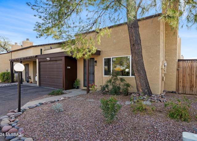 Property at 860 E Horsetail Ln, Tucson, AZ 85719, 2 beds, 1.5 baths