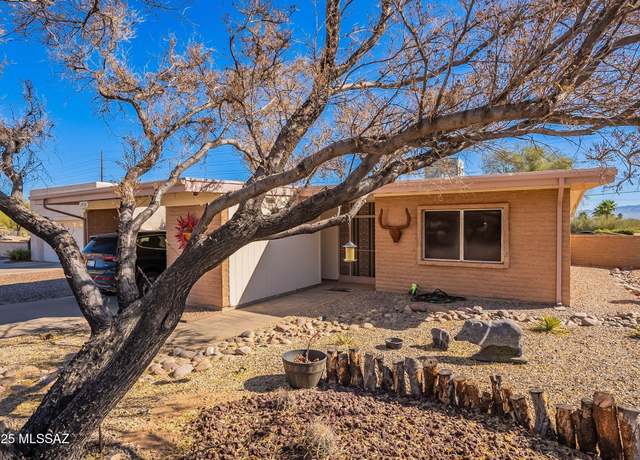 Property at 1472 N Rio Santa Cruz, Green Valley, AZ 85614, 2 beds, 2 baths