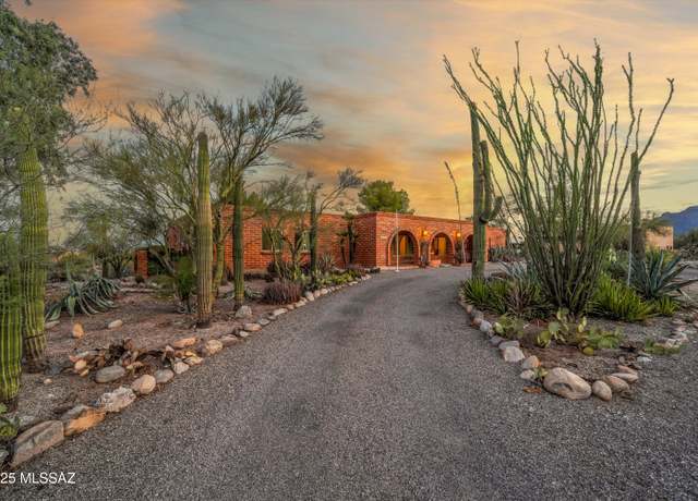 Property at 5241 N Via Condesa, Tucson, AZ 85718, 4 beds, 3 baths