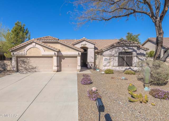Property at 11427 N Mountain Breeze Dr, Oro Valley, AZ 85737, 4 beds, 2 baths