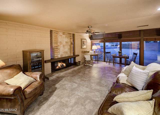 Property at 7002 E Mesa Grande Dr, Tucson, AZ 85715, 3 beds, 2 baths
