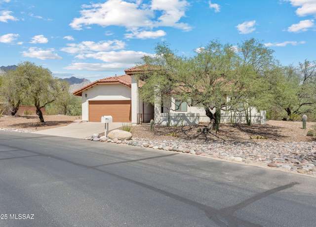 Property at 8121 E Coronado Rd, Tucson, AZ 85750, 3 beds, 2 baths