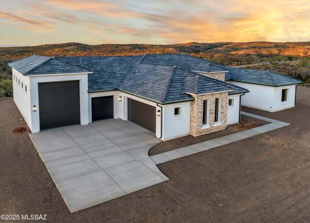 Property at 67970 E Madison Rd, Oracle, AZ 85623, 4 beds, 4.5 baths