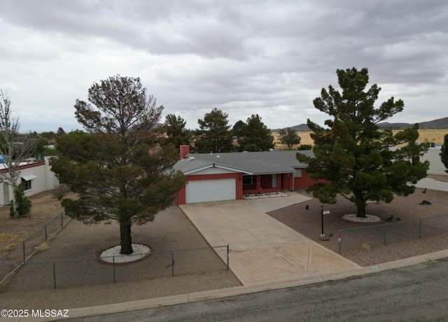Property at 902 E Christmas Tree Ln, Pearce, AZ 85625, 3 beds, 2 baths