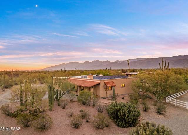 Property at 900 N Camino Del Codorniz, Tucson, AZ 85749, 4 beds, 2 baths