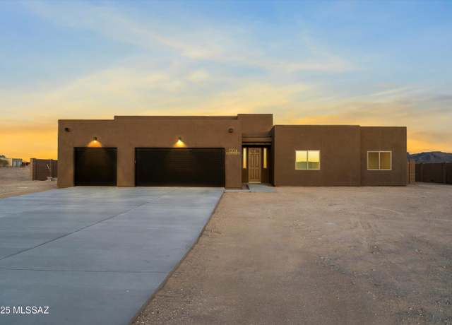 Property at 1204 N Range Rider Pl, Vail, AZ 85641, 4 beds, 2 baths