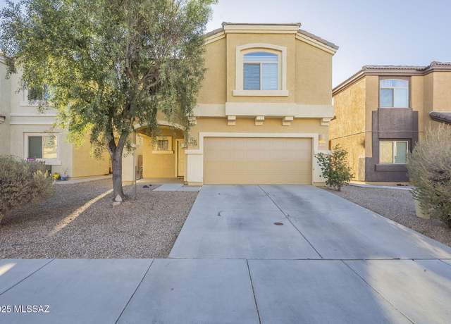 Property at 8796 N Western Red Cedar Dr, Tucson, AZ 85743, 4 beds, 2.5 baths