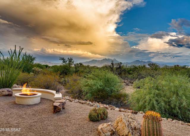 Property at 2198 E Madera Plateau Dr, Green Valley, AZ 85614, 3 beds, 3.5 baths
