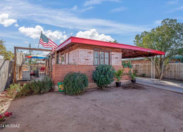 Property at 336 E 24th St, Tucson, AZ 85713, 3 beds, 2 baths