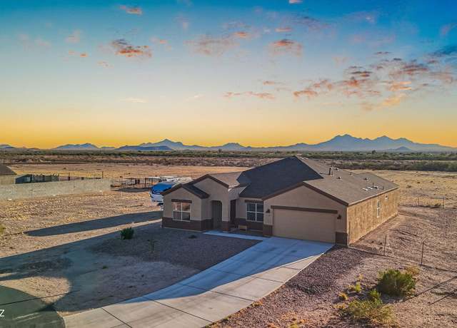 Property at 13331 N Carbine Ct, Marana, AZ 85653, 4 beds, 3 baths