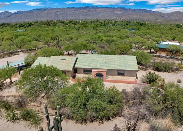 Property at 12471 E Speedway Blvd, Tucson, AZ 85748, 3 beds, 3 baths