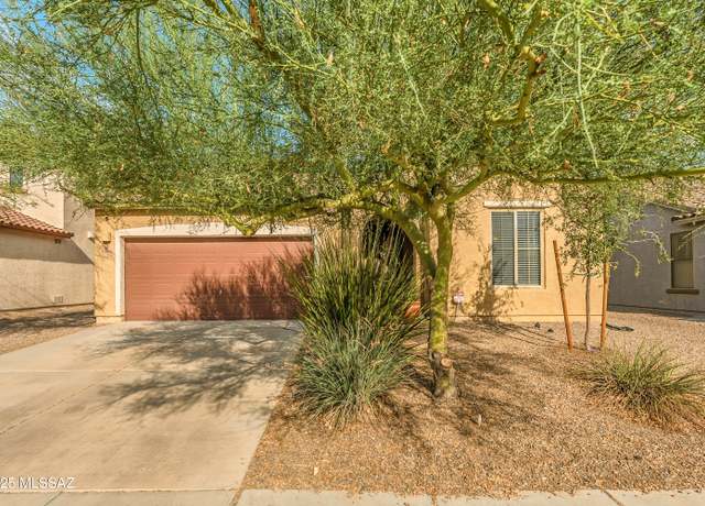 Property at 12684 N Brabant Dr, Marana, AZ 85653, 3 beds, 2 baths