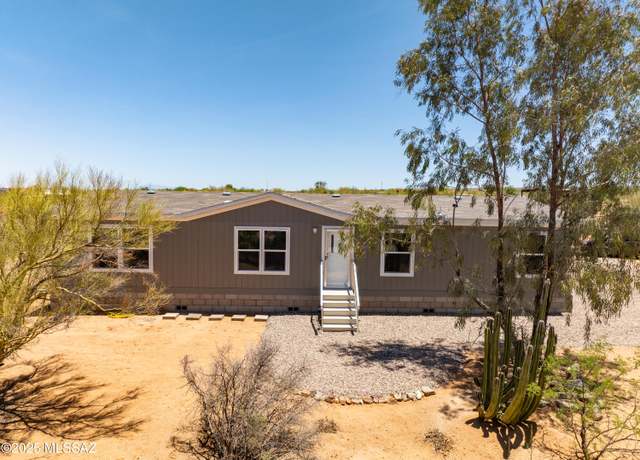 Property at 10965 S Kettering St, Tucson, AZ 85736, 4 beds, 2 baths