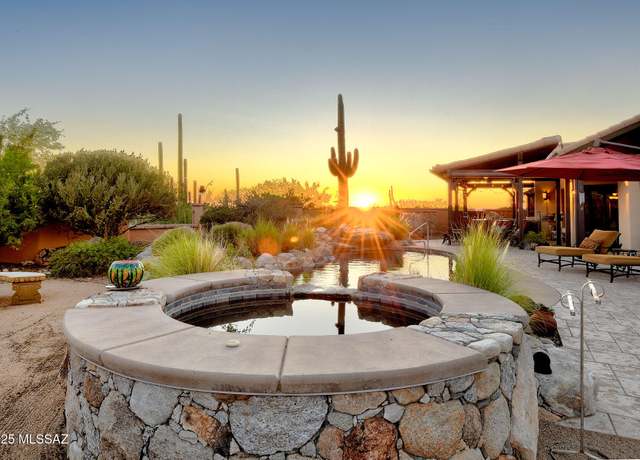 Property at 10760 N Della Vita Pl, Oro Valley, AZ 85737, 2 beds, 2.5 baths