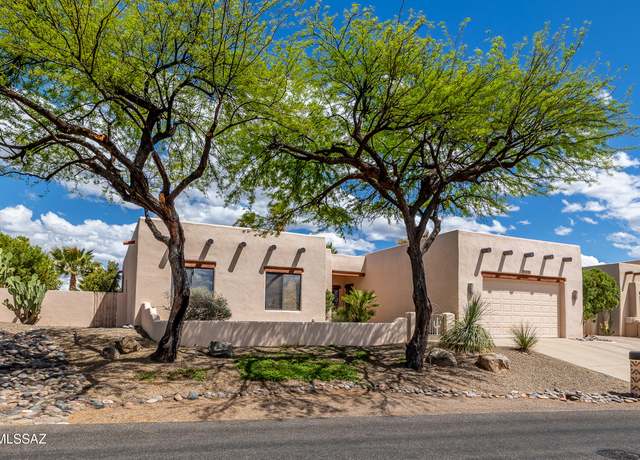 Property at 2438 N Redington Pl, Tucson, AZ 85749, 4 beds, 2.5 baths
