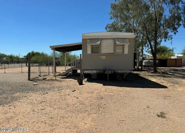 Property at 12645 N Flintlock Rd, Marana, AZ 85653, 5 beds, 2 baths