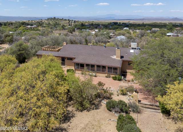 Property at 280 W Oak Hills Dr, Oracle, AZ 85623, 3 beds, 3 baths