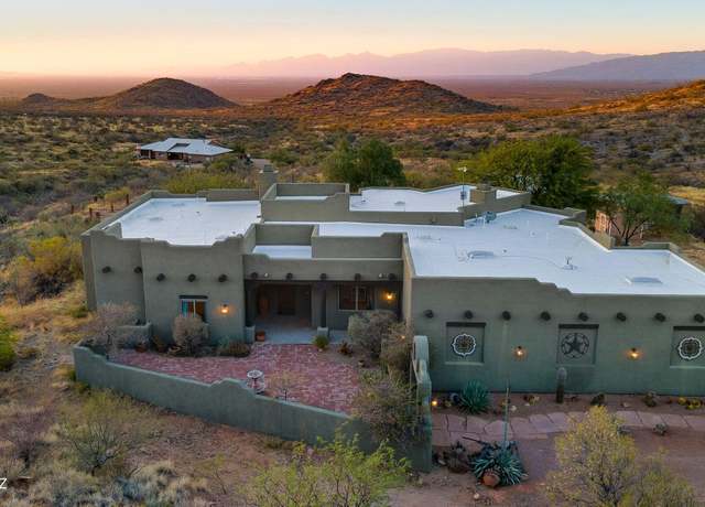 Property at 17950 S Via El Caballo Prieto, Vail, AZ 85641, 5 beds, 3.5 baths