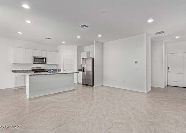Property at 12418 W Nicholas Dr, Marana, AZ 85653, 3 beds, 2 baths