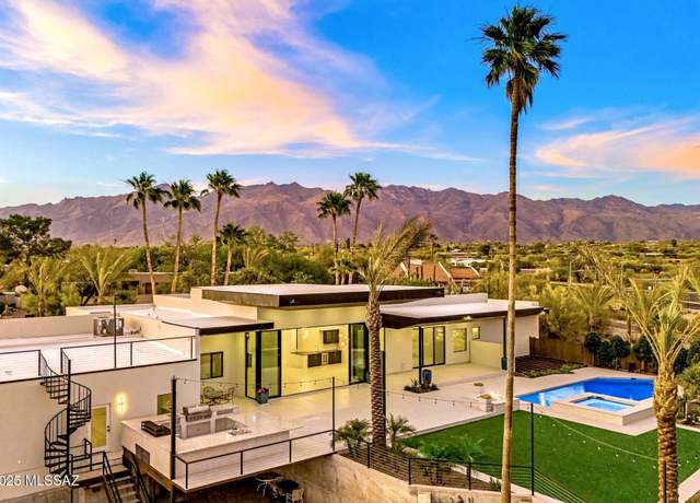 Property at 4678 E Coachlight Ln, Tucson, AZ 85718, 4 beds, 5 baths