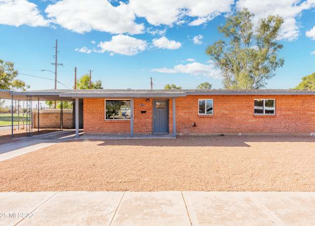 Property at 5772 E Scarlett St, Tucson, AZ 85711, 3 beds, 2 baths