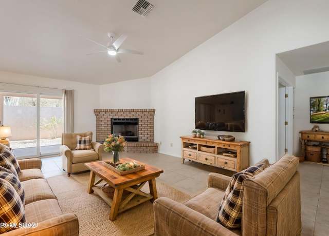 Property at 120 E Carolwood Dr, Oro Valley, AZ 85737, 4 beds, 2 baths