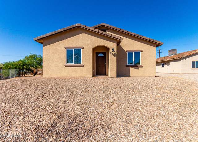 Property at 9218 W Floyd St, Tucson, AZ 85735, 3 beds, 2 baths