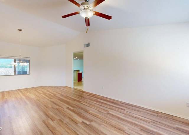 Property at 984 E Stronghold Canyon Ln, Sahuarita, AZ 85629, 4 beds, 2 baths