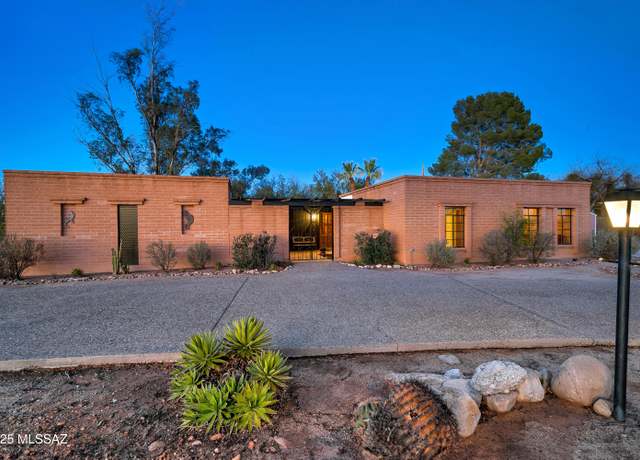 Property at 6700 N Amahl Dr, Tucson, AZ 85704, 4 beds, 3 baths