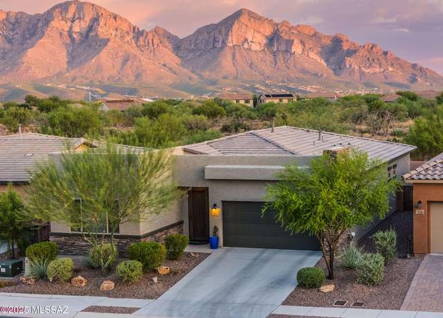 Property at 220 E Ancient Pueblo Ln, Oro Valley, AZ 85755, 2 beds, 2 baths