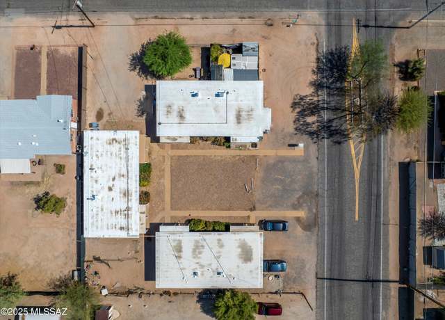 Property at 1321 N Palo Verde Blvd, Tucson, AZ 85716, 4 beds, 4 baths