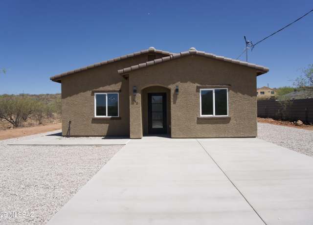 Property at 152 Calle Victoria, Rio Rico, AZ 85648, 3 beds, 2 baths