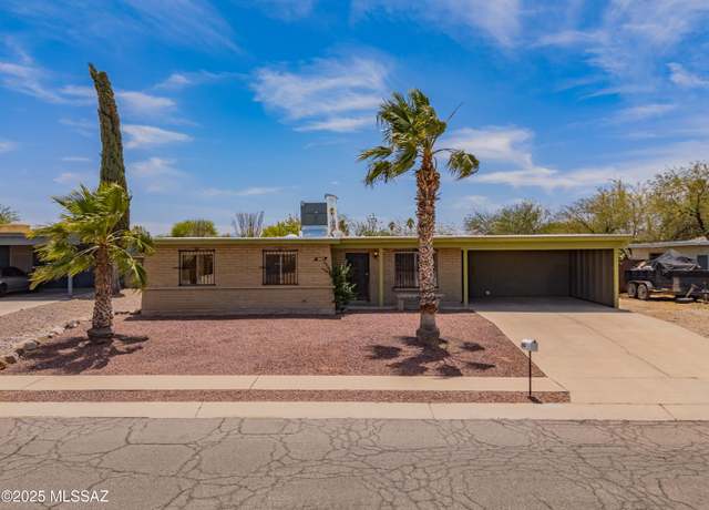 Property at 2002 E Pinon Dr, Tucson, AZ 85706, 6 beds, 2 baths