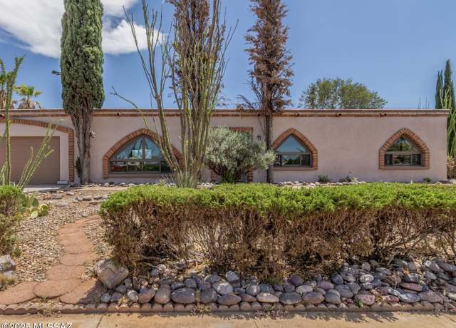 Property at 1616 E Buena Dr, Sierra Vista, AZ 85635, 4 beds, 2 baths
